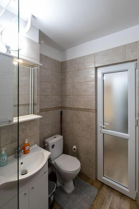 Luxury Radox Apartment Park 1 Bz Buzau Exterior photo